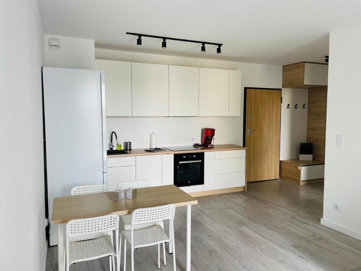Platinum Apartment *